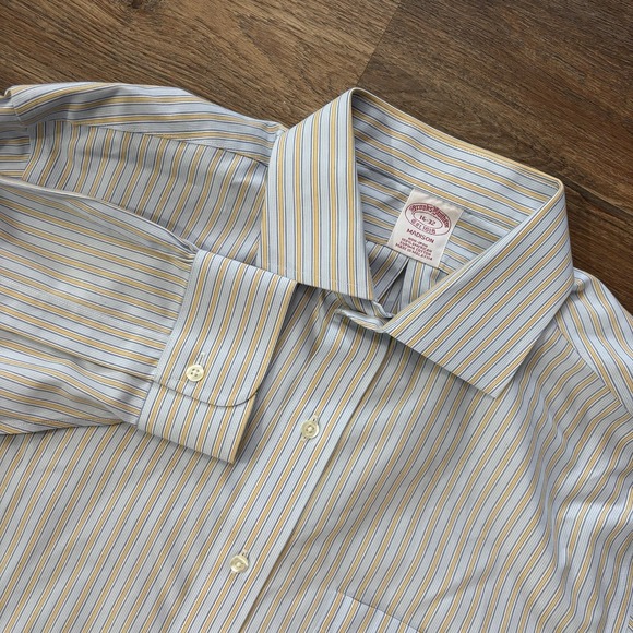 Brooks Brothers Other - Brooks Brothers Madison Button Up Shirt Striped Classic Men's Sz 16-32 Multicolo